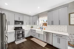 1785 Stellar St, Hobart, IN 46342 - Photo 6