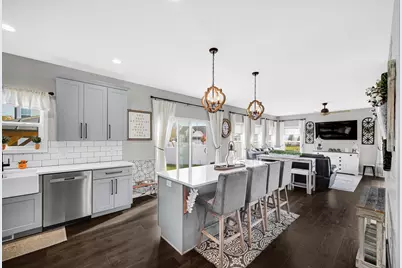 1785 Stellar Street, Hobart, IN 46342 - Photo 8