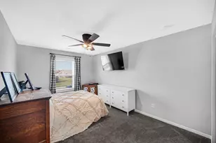 1785 Stellar St, Hobart, IN 46342 - Photo 16