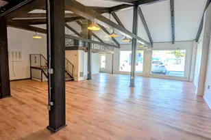 206 S Calumet Rd, Chesterton, IN 46304 - Photo 2