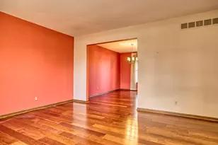 2324 Robinhood Blvd, Schererville, IN 46375 - Photo 6