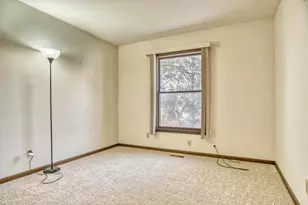 2324 Robinhood Blvd, Schererville, IN 46375 - Photo 16