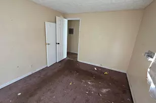 2304 S Meeker Ave, Muncie, IN 47302 - Photo 8