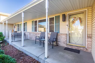 1811 W 86th Lane, Merrillville, IN 46410 - Photo 4