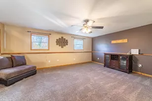 1811 W 86th Ln, Merrillville, IN 46410 - Photo 6