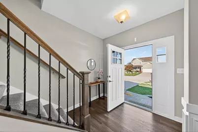 244 Falcon Way, Valparaiso, IN 46385 - Photo 2