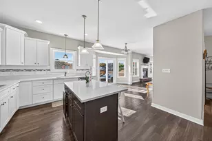 244 Falcon Way, Valparaiso, IN 46385 - Photo 4