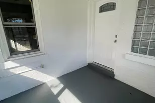 824 Johnson St, Gary, IN 46402 - Photo 2