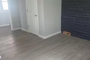 824 Johnson St, Gary, IN 46402 - Photo 14