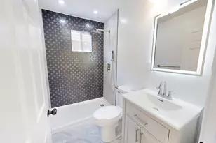 929 Drackert St, Hammond, IN 46320 - Photo 18