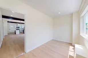 929 Drackert St, Hammond, IN 46320 - Photo 4