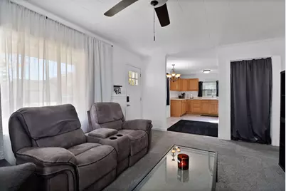 607 Madison Street, Valparaiso, IN 46385 - Photo 6