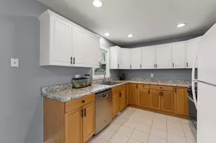 432 Apache Ln, Lowell, IN 46356 - Photo 8