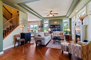 10186 Florida Ln, Crown Point, IN 46307 - Photo 4