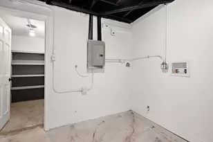 5945 Harrison St, Merrillville, IN 46410 - Photo 28