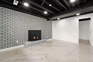 5945 Harrison St, Merrillville, IN 46410 - Photo 24