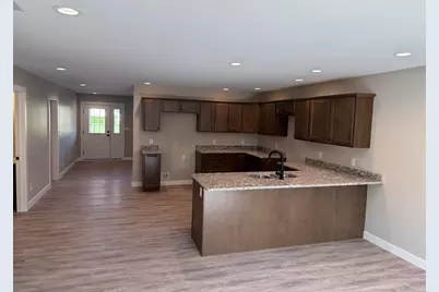 821 9th Street SW #10b, Demotte, IN 46310 - Photo 6