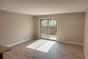 821 9th St SW, Demotte, IN 46310 - Photo 8