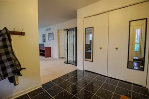 9976 Pheasant Ln, Saint John, IN 46373 - Photo 8