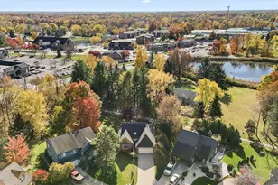 3601 Chimney Hill Ct, Valparaiso, IN 46383 - Photo 24