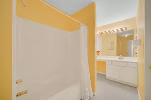 2933 Churchill Ln, Highland, IN 46322 - Photo 14