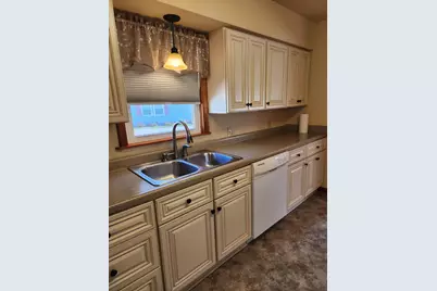 601 Berkley Drive, Dyer, IN 46311 - Photo 14