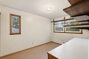 1513 Franklin St, Valparaiso, IN 46383 - Photo 14