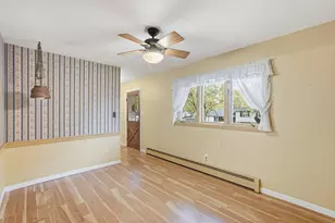 1513 Franklin St, Valparaiso, IN 46383 - Photo 10