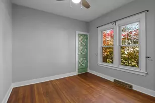 805 1/2 Napoleon St, Valparaiso, IN 46383 - Photo 14