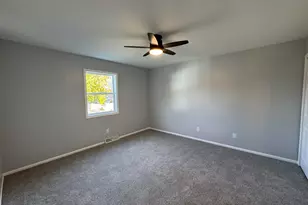 1558 W 99th Ave, Crown Point, IN 46307 - Photo 16