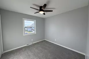 1558 W 99th Ave, Crown Point, IN 46307 - Photo 18