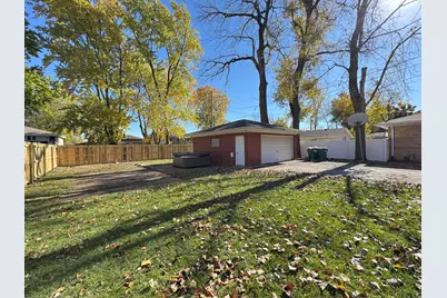 8009 Greenwood Avenue, Munster, IN 46321 - Photo 24