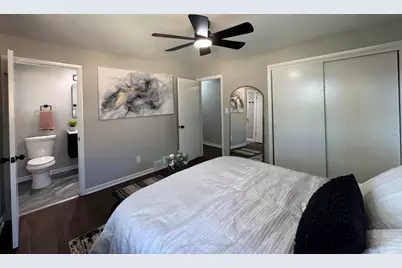 8009 Greenwood Avenue, Munster, IN 46321 - Photo 14