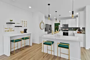 6876 E 104th Ave, Crown Point, IN 46307 - Photo 4