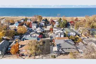 514 Lake Shore Drive, Michigan City, IN 46360 - Photo 2