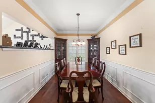 242 Golfview Dr, Schererville, IN 46375 - Photo 4