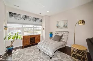 1078 E 114th Ave, Crown Point, IN 46307 - Photo 6