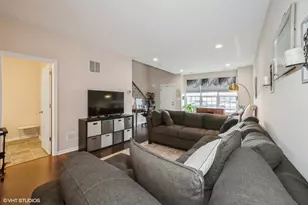 1078 E 114th Ave, Crown Point, IN 46307 - Photo 8