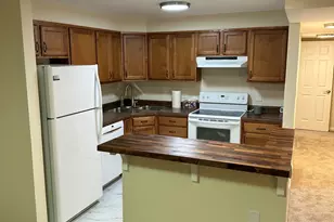 321 Deerpath Dr, Schererville, IN 46375 - Photo 4