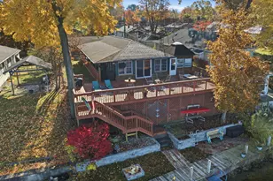 212 Lakeside Dr, Walkerton, IN 46574 - Photo 4