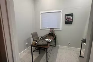 636 E 47th Pl, Gary, IN 46409 - Photo 12