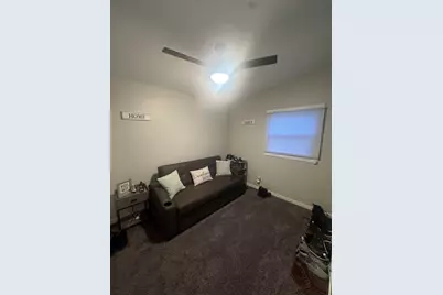 636 E 47th Place, Gary, IN 46409 - Photo 16