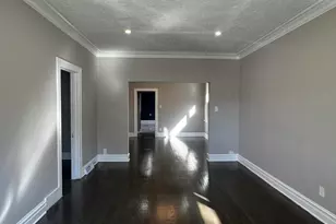 2704 W 15th Ave, Gary, IN 46404 - Photo 6