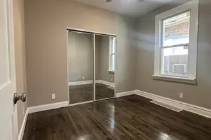 2704 W 15th Ave, Gary, IN 46404 - Photo 8