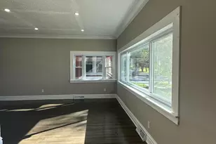 2704 W 15th Ave, Gary, IN 46404 - Photo 4