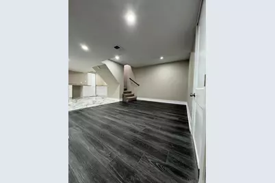 2704 W 15th Avenue, Gary, IN 46404 - Photo 16