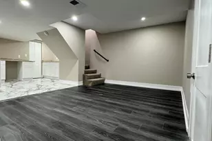 2704 W 15th Ave, Gary, IN 46404 - Photo 16