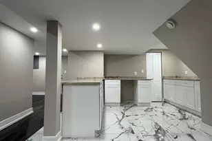 2704 W 15th Ave, Gary, IN 46404 - Photo 18