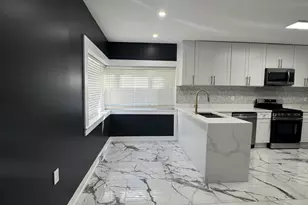 2704 W 15th Ave, Gary, IN 46404 - Photo 12