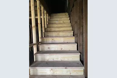 207 Chicago Street, Michigan City, IN 46360 - Photo 10